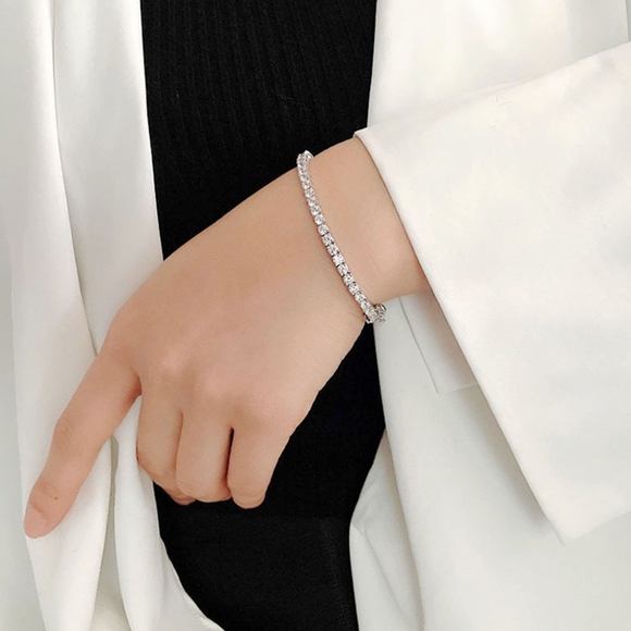 Sterling silver diamond tennis bracelet - Picture 2 of 7